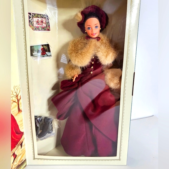 Barbie - 1994, First Series for Hallmark - Victorian Elegance Barbie - Picture 5 of 7